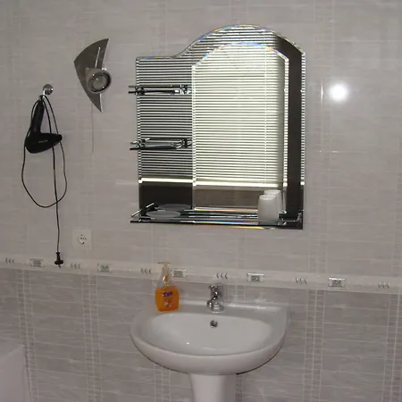 лидия Отель 3*