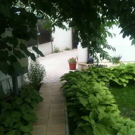 Lidia Hotel 3*